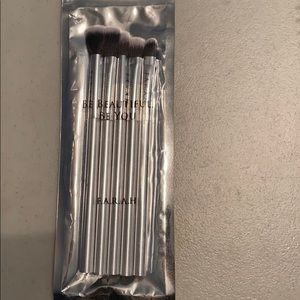 F.A.R.A.H Eye Perfection Brush Set